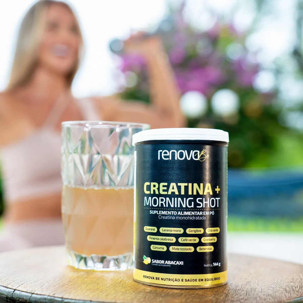 Creatina Morning Shot com bebida preparada